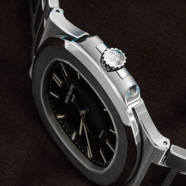 Patek Philippe Nautilus 5711/1A-010